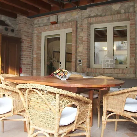 Cascina Paradiso Del Garda Appartement Lonato