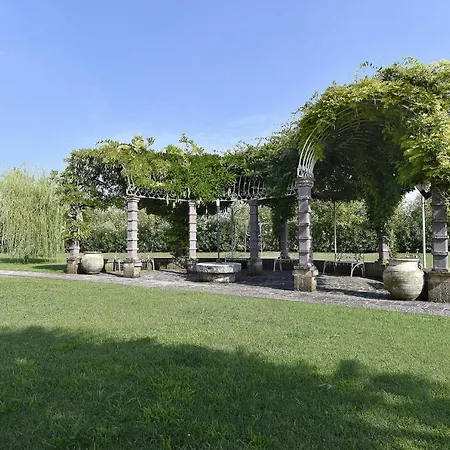 Cascina Paradiso Del Garda *