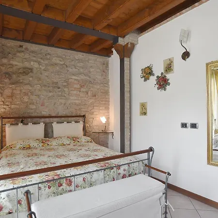 Cascina Paradiso Del Garda Appartement